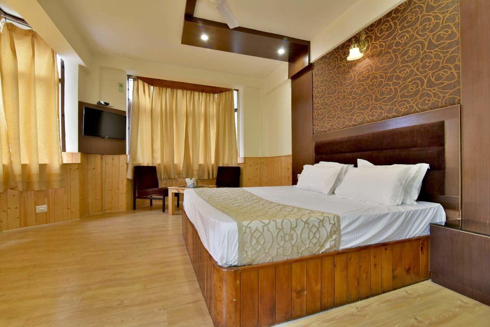 Hotel Devlok Manāli Dış mekan fotoğraf