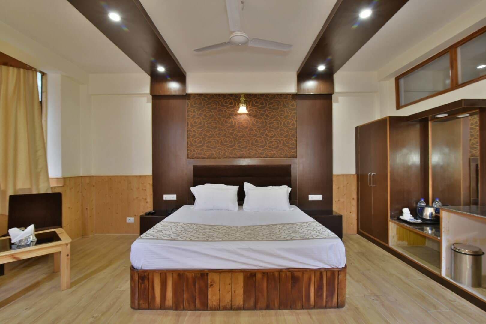 Hotel Devlok Manāli Dış mekan fotoğraf