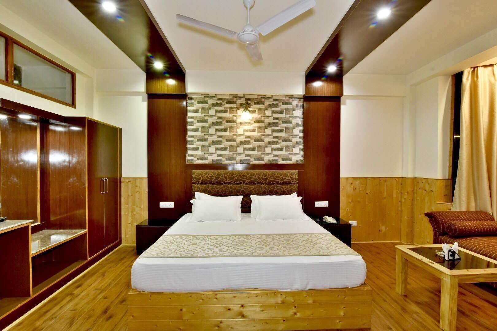 Hotel Devlok Manāli Dış mekan fotoğraf