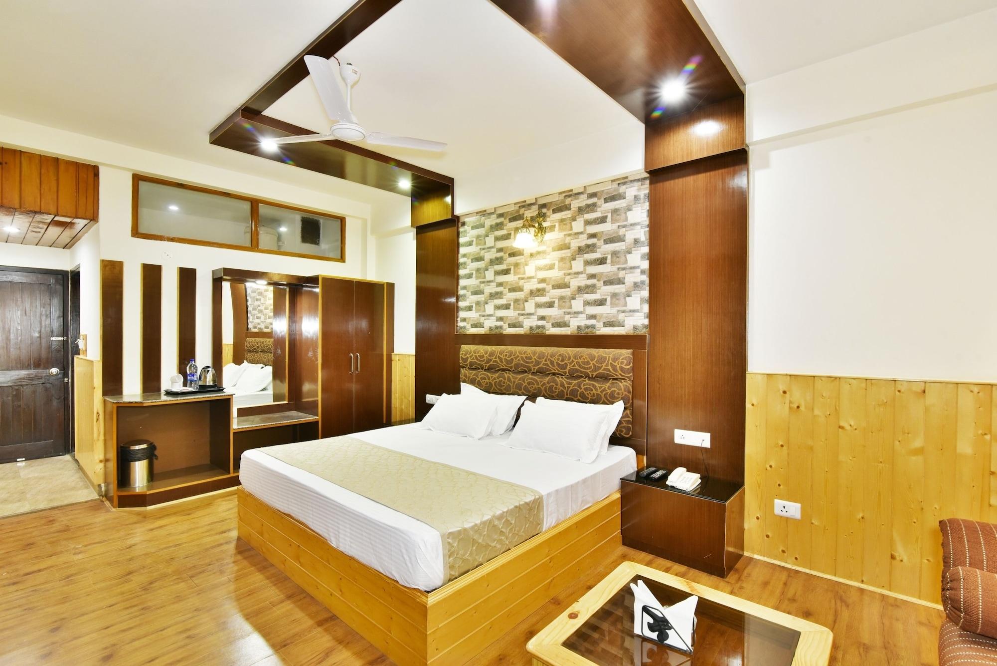 Hotel Devlok Manāli Dış mekan fotoğraf